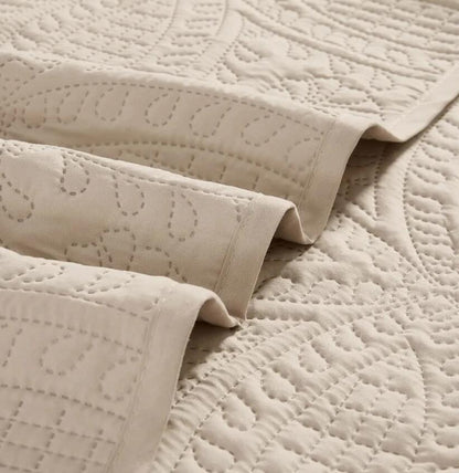 HYSEAS King Size Bedspread Coverlet Set - Bedding Cover with Shams - Ultrasonic Quilting Technology - 3 Piece Oversized King Quilt Set - Bedspreads & Coverlets (King, Beige)