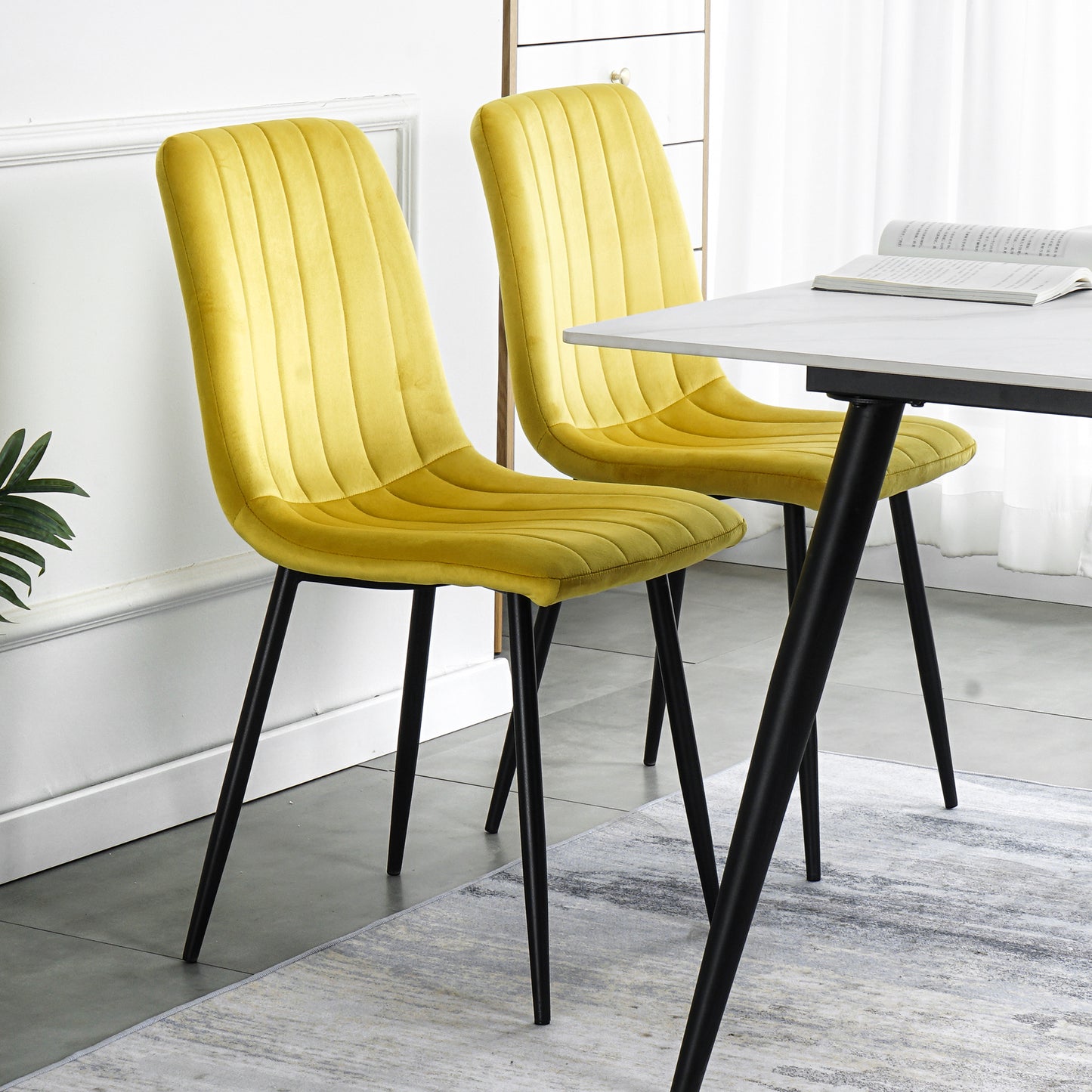 Modern Velvet Dining Kitchen Chair, Upholstered Side Chair with Black Coated Legs, set of 4